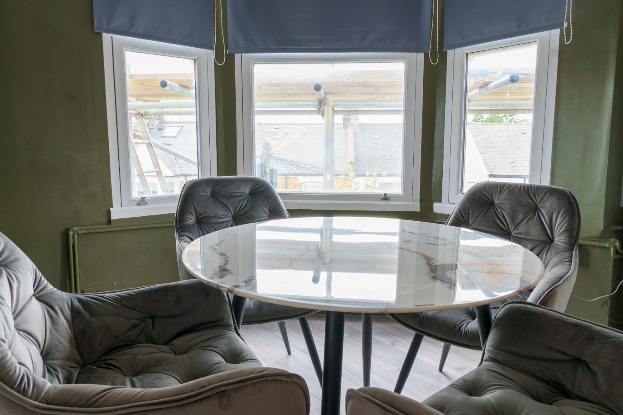 5C- Stylish Urban Retreat - Spacious 2 Bed Flat Londra Dış mekan fotoğraf