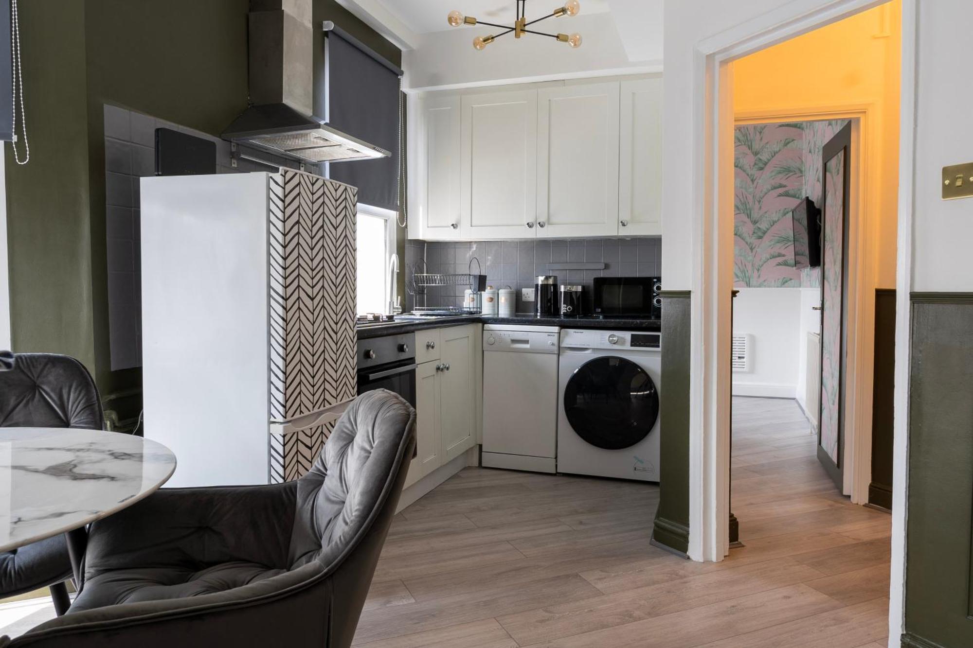 5C- Stylish Urban Retreat - Spacious 2 Bed Flat Londra Dış mekan fotoğraf