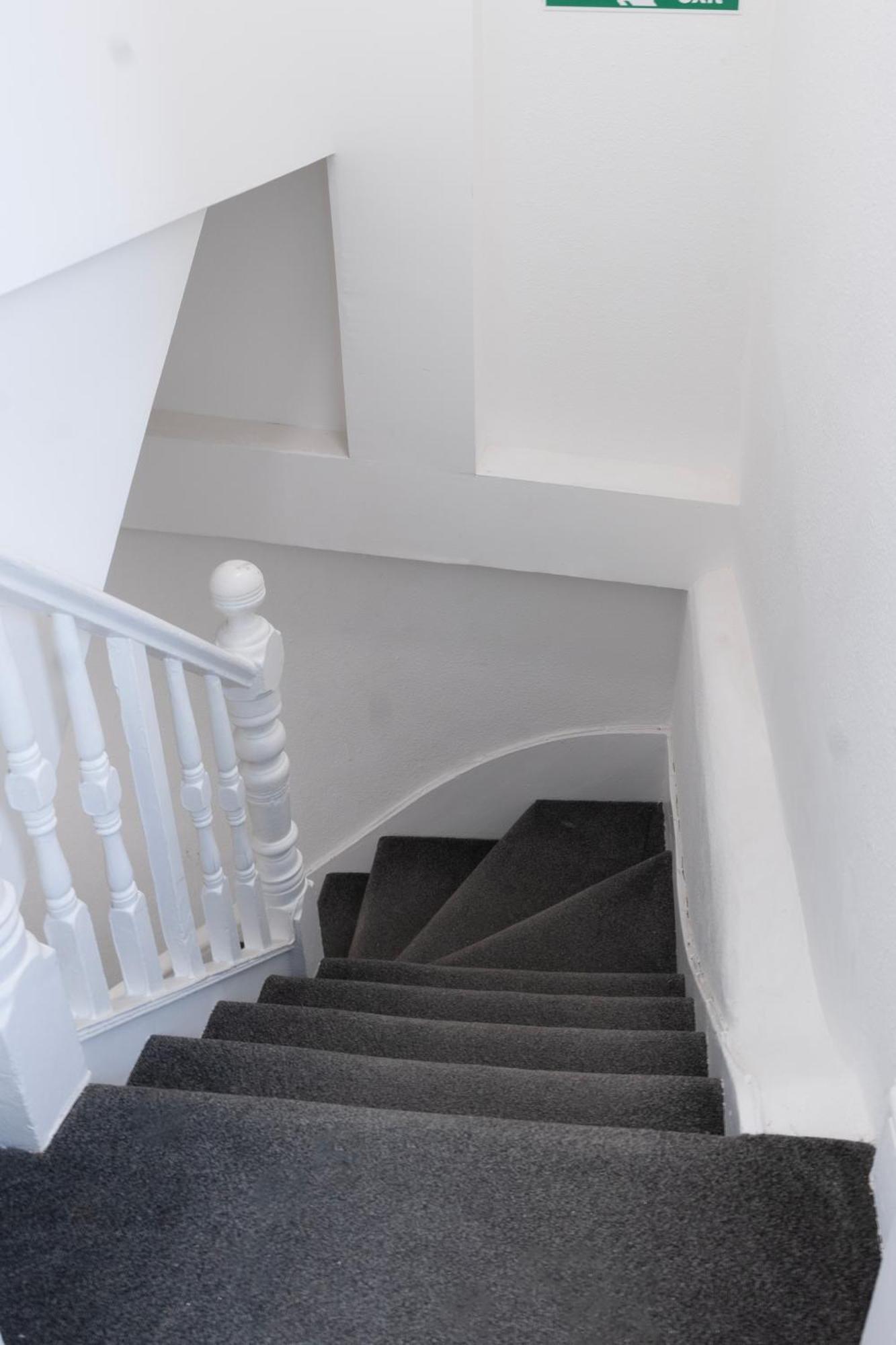 5C- Stylish Urban Retreat - Spacious 2 Bed Flat Londra Dış mekan fotoğraf