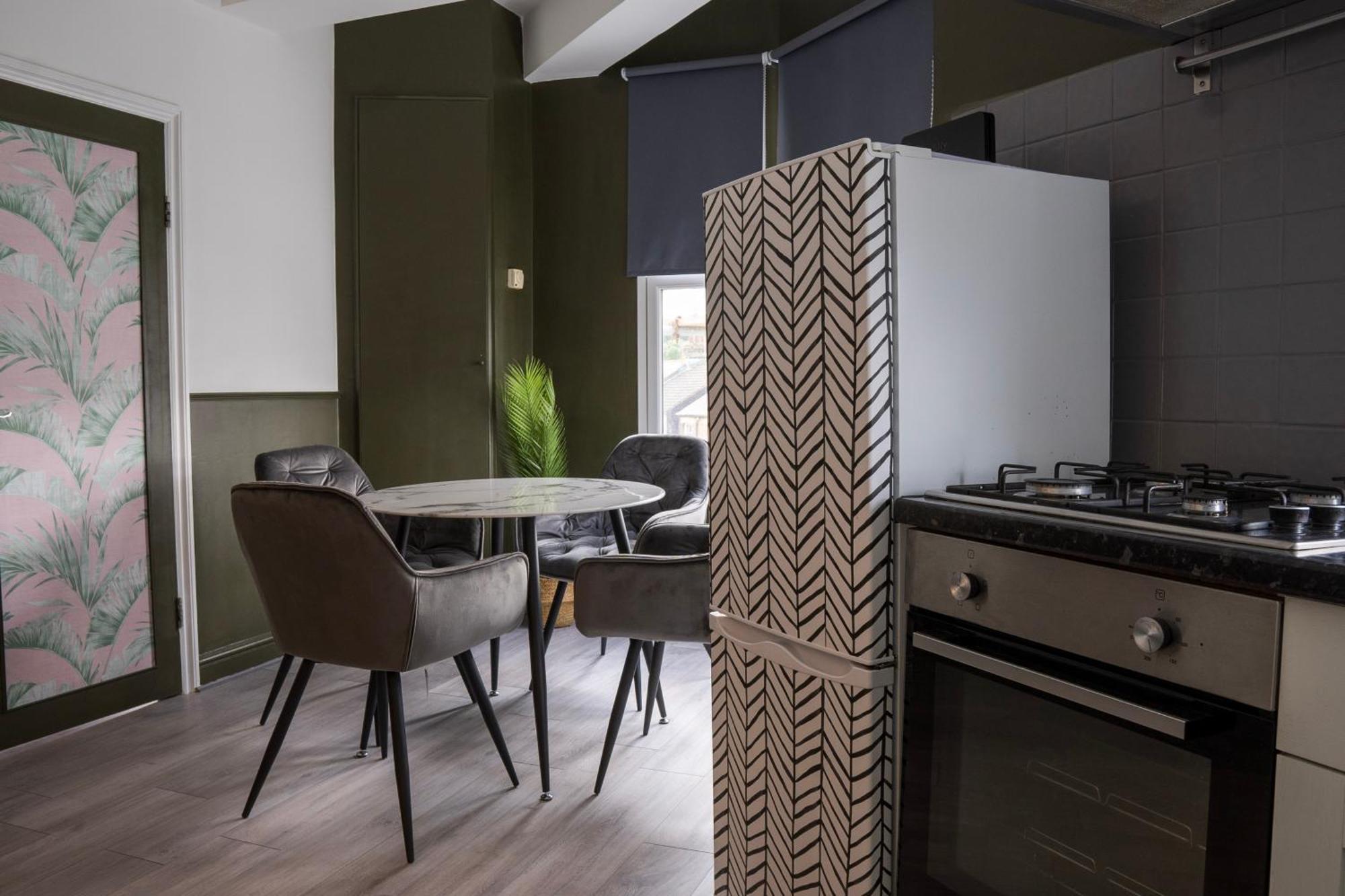 5C- Stylish Urban Retreat - Spacious 2 Bed Flat Londra Dış mekan fotoğraf